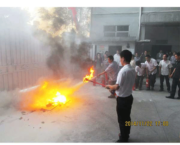 拓普龍2014年度消防演習(圖5) 拓普龍2014年度消防演習