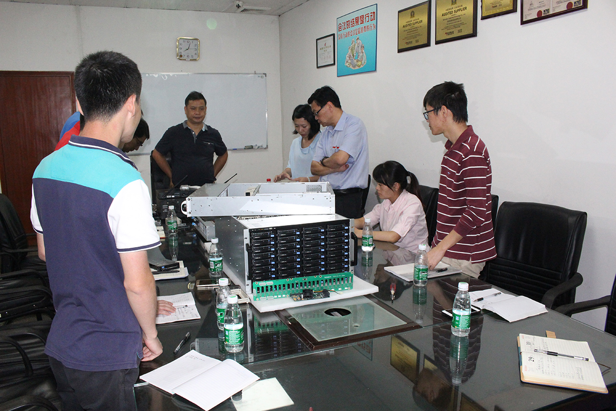 熱烈歡迎希捷(Seagate)多位專家蒞臨深圳拓普龍科技有限公司參觀指導(dǎo)工作